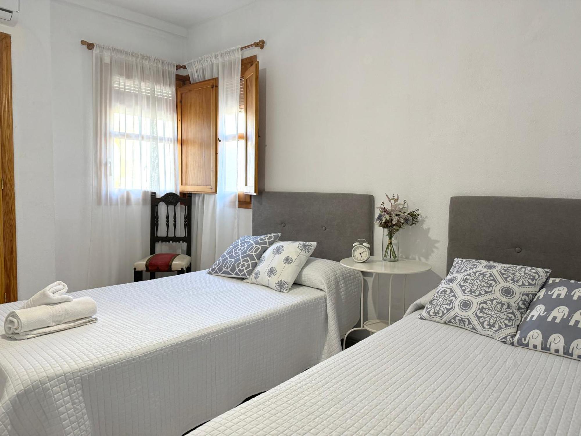 Vut Casa Orrios, En El Centro De Alcaniz. Luaran gambar